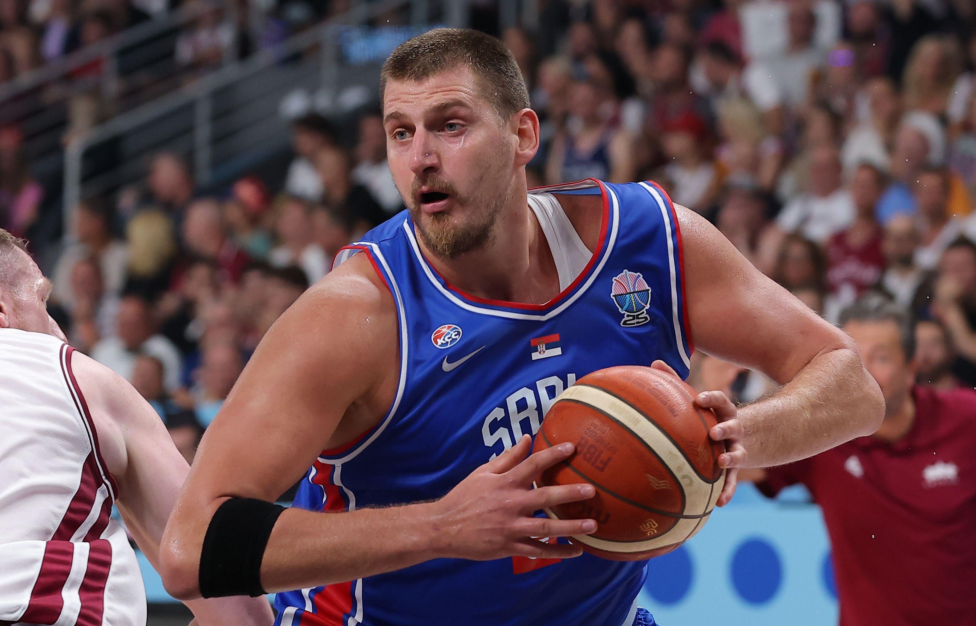 半岛体育下载-土耳其主帅评对手实力：约基奇内线优势显著，全队威胁多元