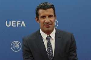 半岛体育APP-菲戈：欣赏阿诺德&amp;拉什福德，维尼修斯、拉菲&amp;姆巴佩等人争MVP