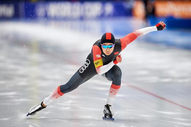 半岛体育注册网址-速滑世界杯分站收官 冬奥争牌仍看高亭宇宁忠岩