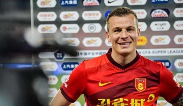 半岛体育注册网址-梅米舍维奇：正等待最终通知 还想再战第2阶段中超