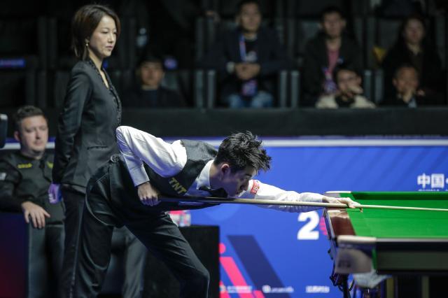 半岛体育-吴宜泽连赢五局逆转凯伦·威尔逊 进世界公开赛8强